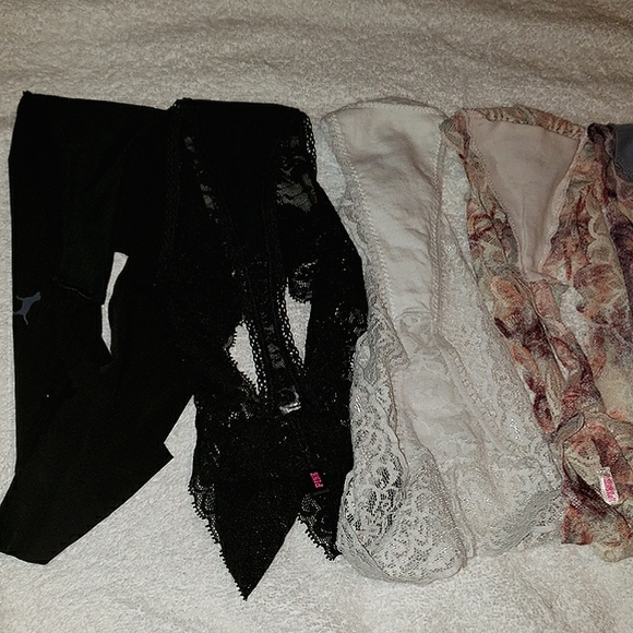Victoria Secret Pink Thong Panties Bundle, Medium - Picture 12 of 13